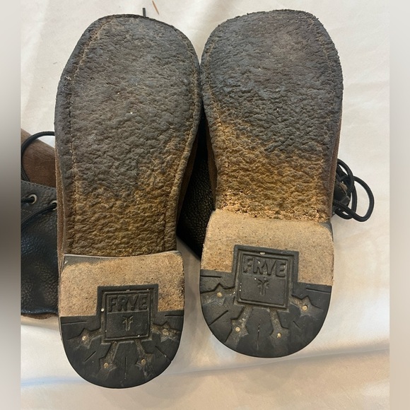 FRYE Owen Fold Over or Lace Up Leather Boots, Size 9.5. - Picture 4 of 6